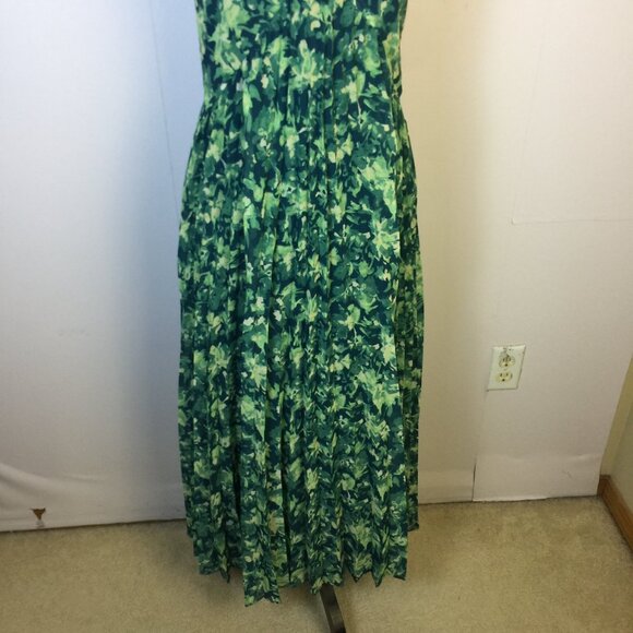 Chelsea 28 Pleated Midi Sundress Size XS Woman's Green Teal Becca Floral V-neck - Picture 12 of 16